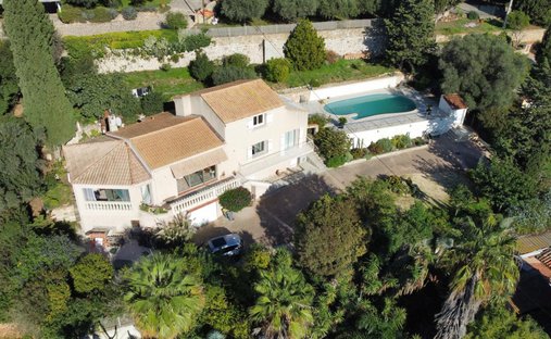Casa a Nord Est, Ollioules, Francia 1