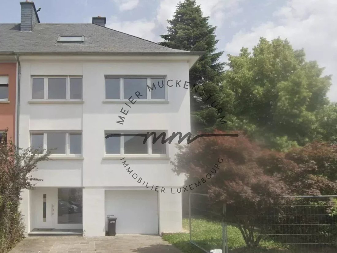 Townhouse in Hesperange, Luxembourg, Luxembourg 2 - 13856206
