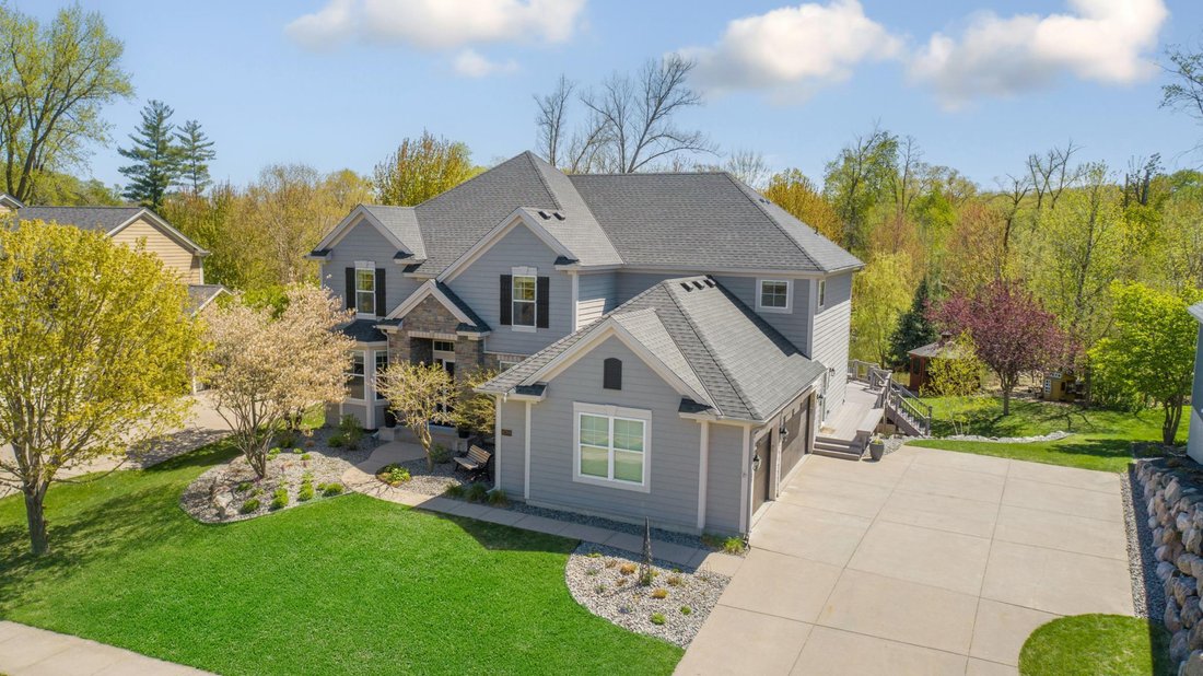 House in Maple Grove, Minnesota, United States 1 - 18089171