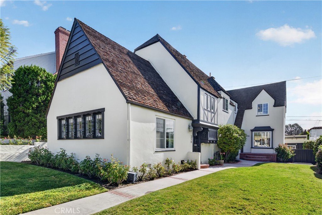 House in Signal Hill, California, United States 1 - 17800719