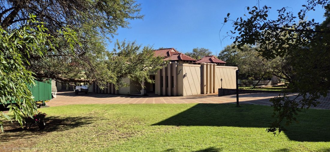 Farm Ranch in Ehlanzeni District Municipality, Mpumalanga, South Africa 5 - 18089213