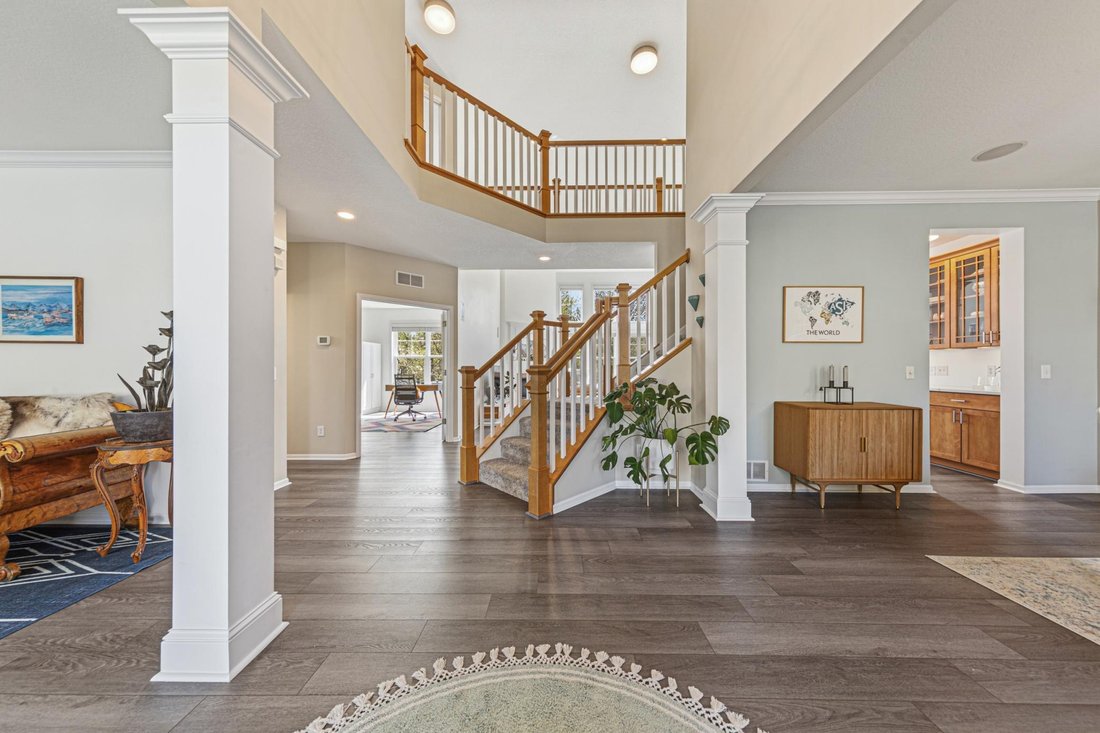 House in Maple Grove, Minnesota, United States 5 - 18089171