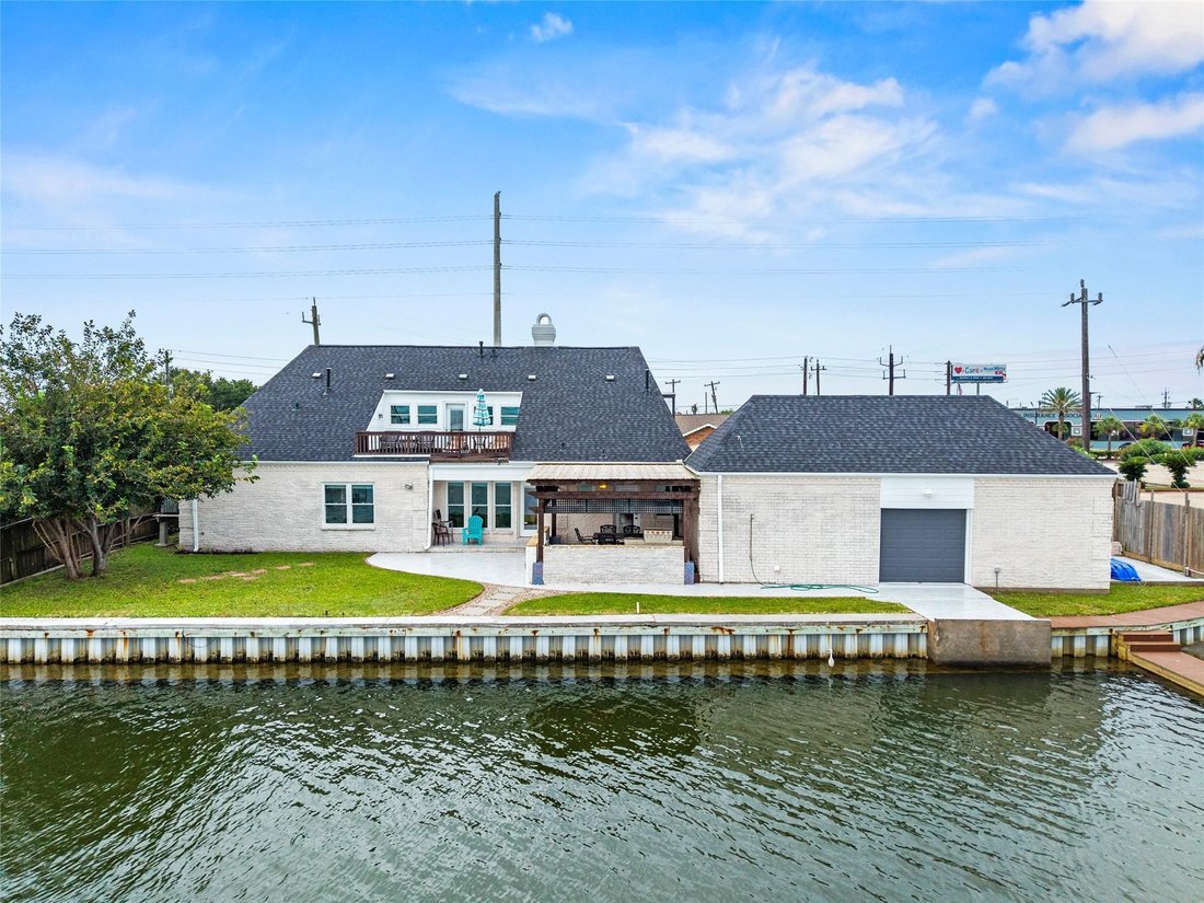 House in Galveston, Texas, United States 1 - 18089127