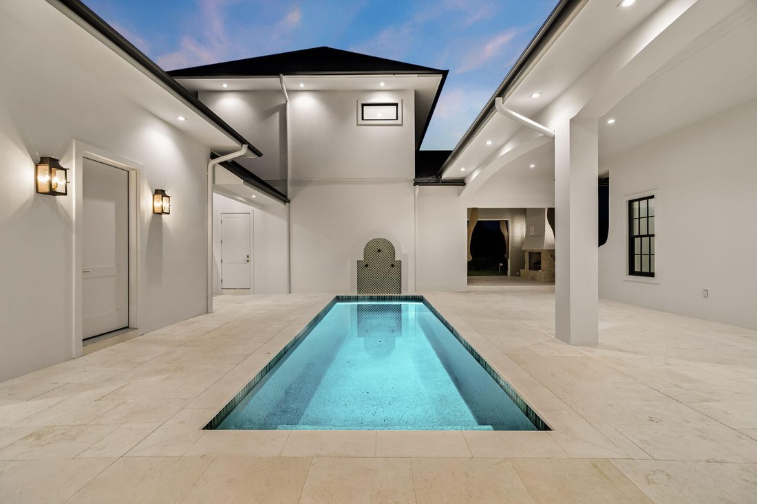 House in Seacrest, Florida, United States 4 - 16683944