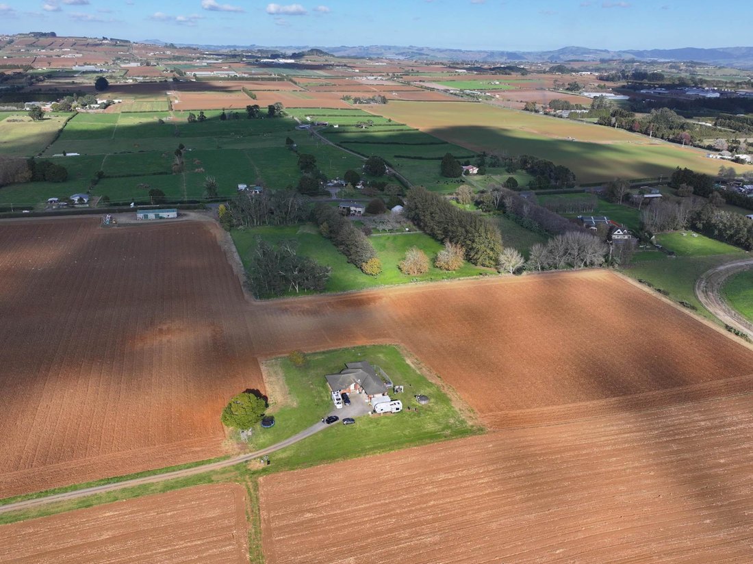 Farm Ranch in Pukekohe Hill, New Zealand 3 - 18088365
