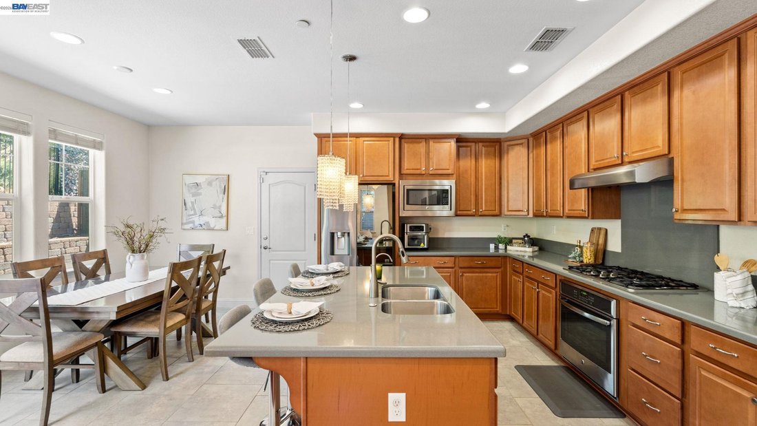 House in Dublin, California, United States 5 - 18086563