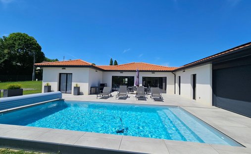 Casa a Montpensier, Auvergne-Rodano-Alpi, Francia 1