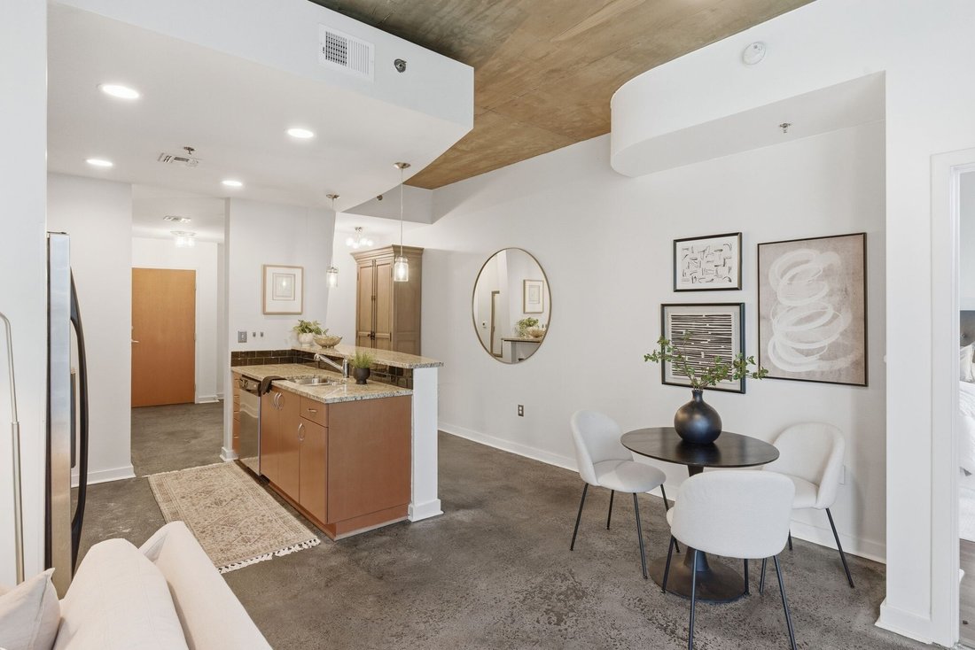 Condo in Nashville, Tennessee, United States 2 - 18089439