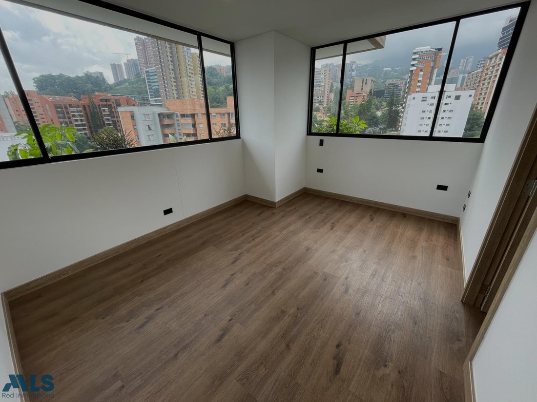 Apartment in Medellín, Antioquia, Colombia 5 - 18089239