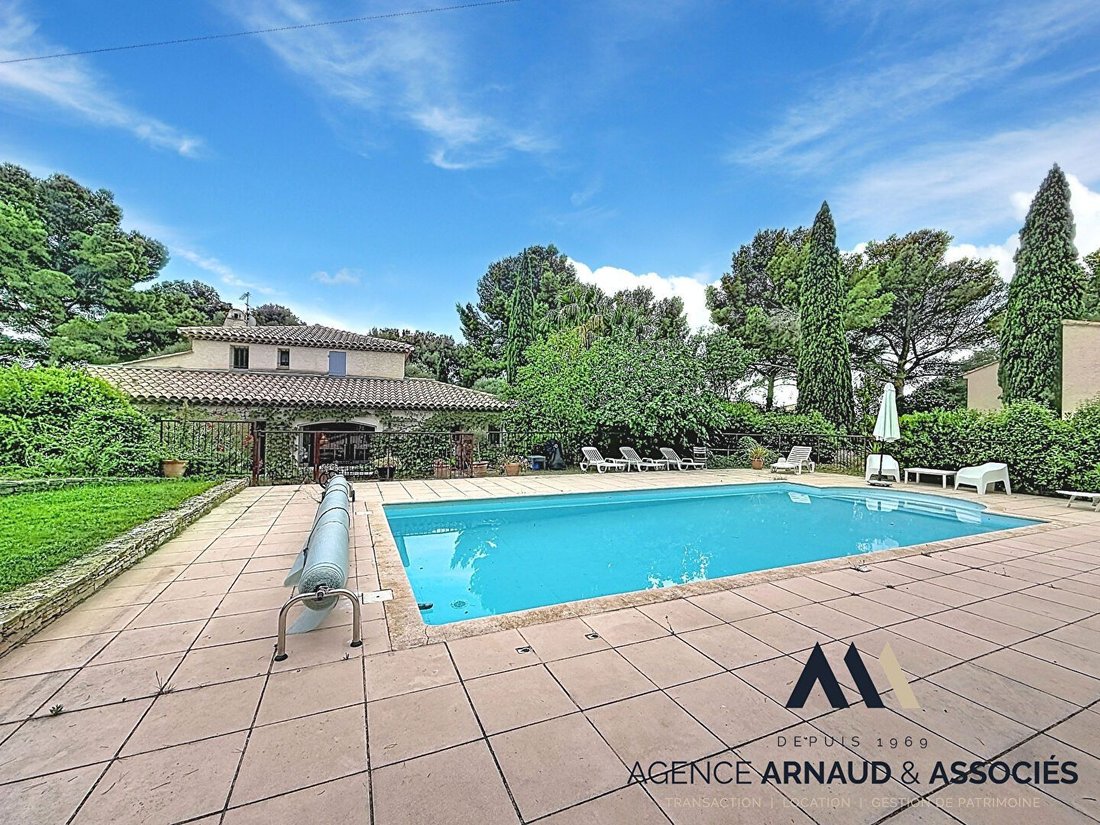 House in La Cadiere-d'Azur, Provence-Alpes-Côte d'Azur, France 2 - 18082122