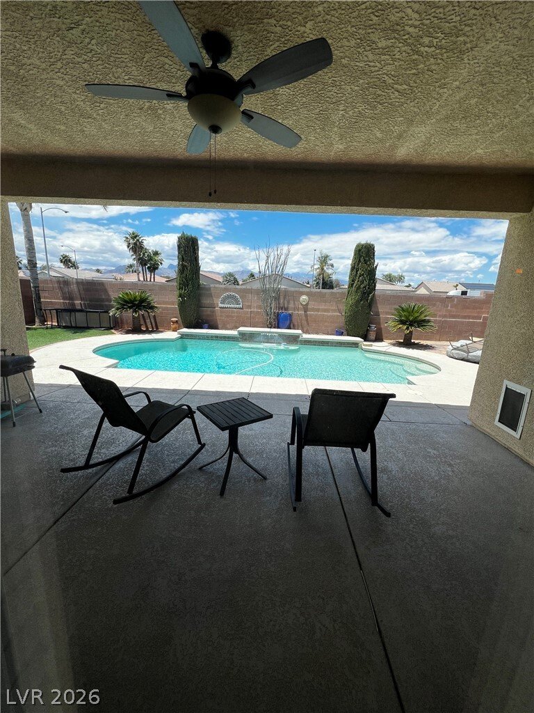 House in Las Vegas, Nevada, United States 2 - 18086759