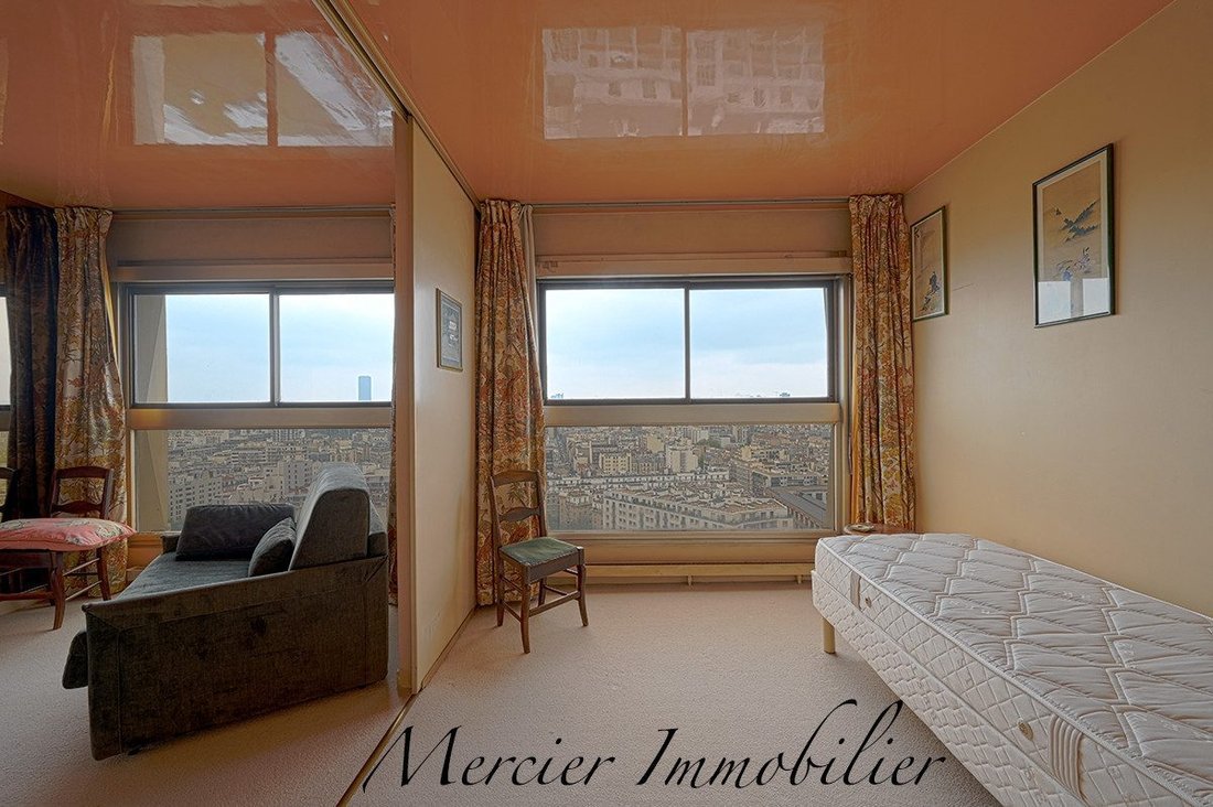 Apartment in Violet Commerce, Paris 15e Arrondissement, Paris 4 - 18088297