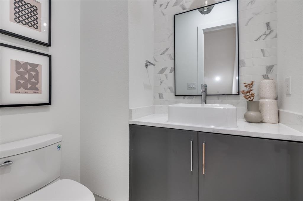 Townhouse in Addison, Texas, United States 3 - 18082029