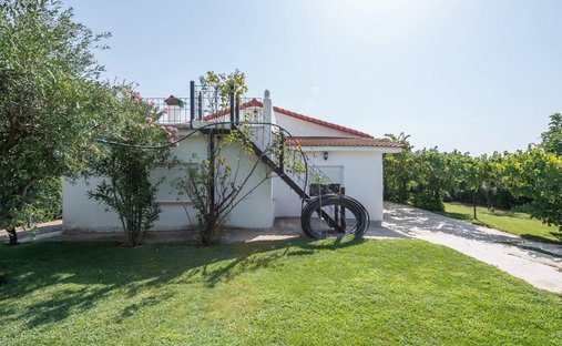House in Fuente el Saz de Jarama, Comunidad de Madrid, Spain 1