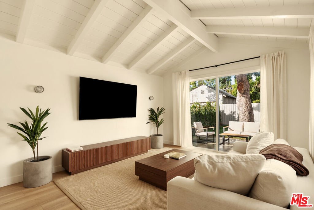 House in Los Angeles, California, United States 2 - 18089621