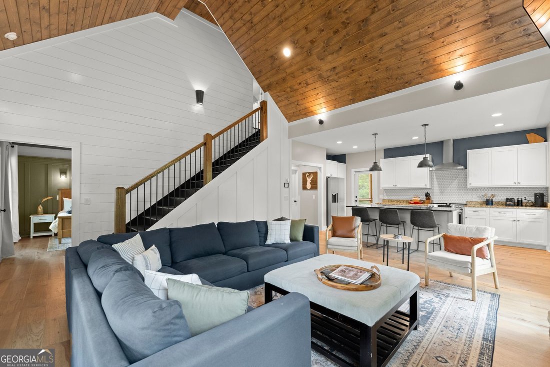 House in Clarkesville, Georgia, United States 4 - 18082721