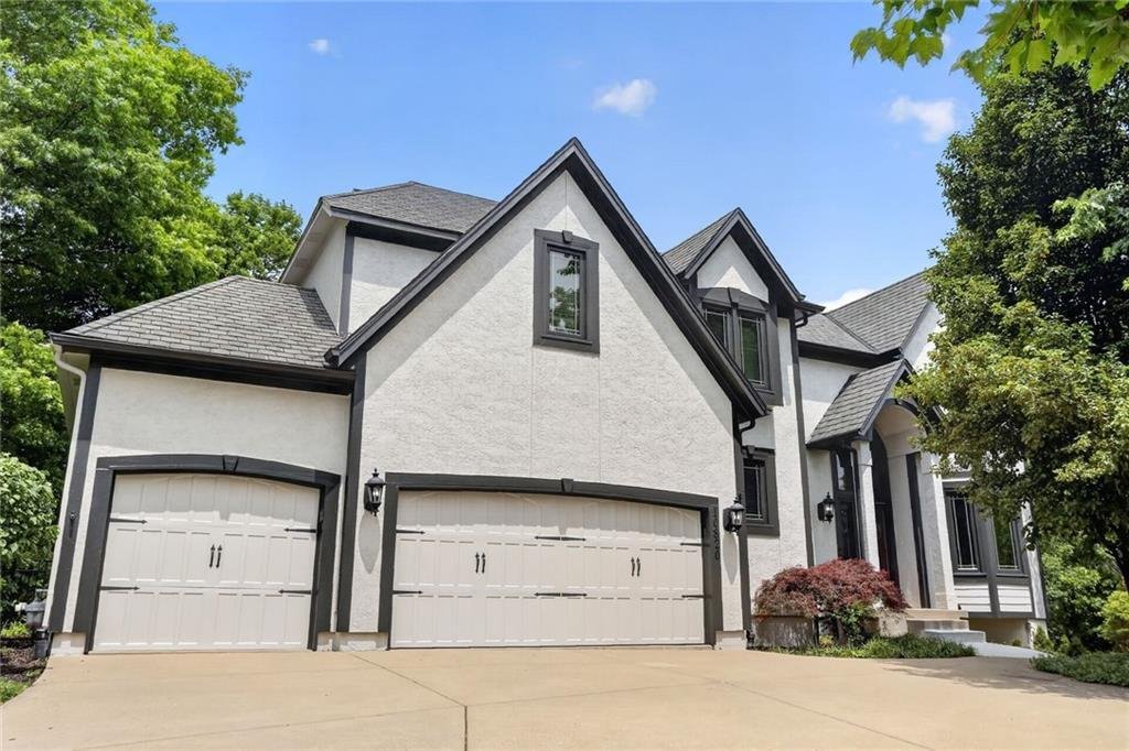 House in Olathe, Kansas, United States 2 - 18089298