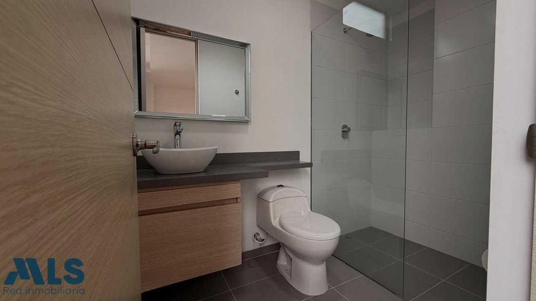 Apartment in Envigado, Antioquia, Colombia 4 - 18089159