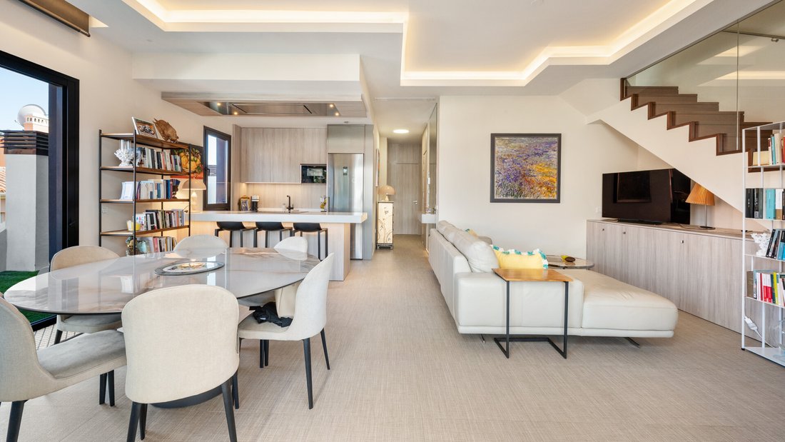 Penthouse in Elviria-Cabopino, Marbella, Spain 3 - 18087280