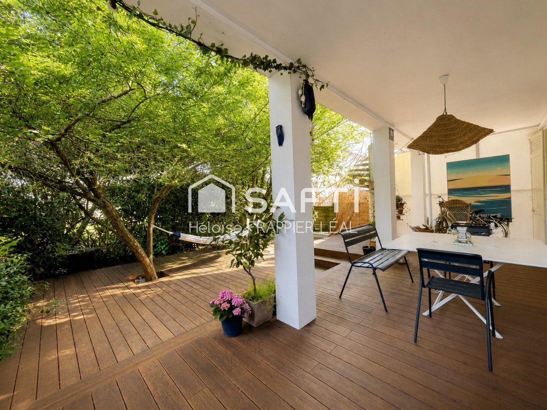 House in Talence, Nouvelle-Aquitaine, France 1 - 18084005