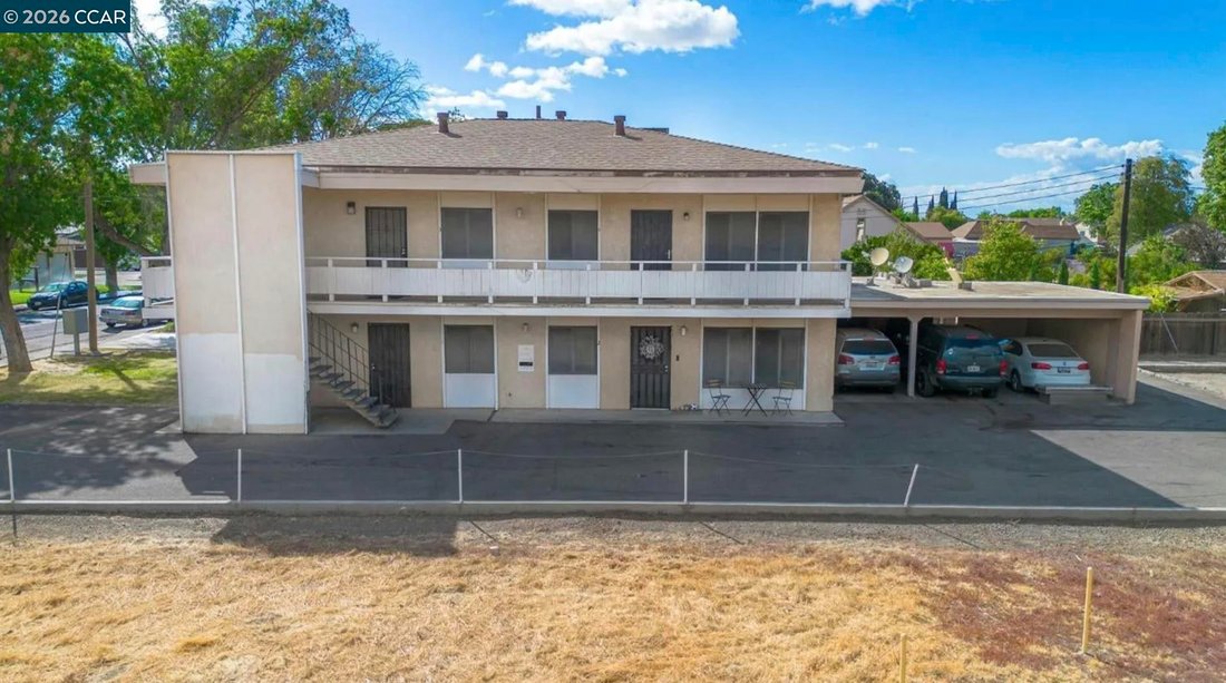 Los Banos, California, United States 5 - 18086611