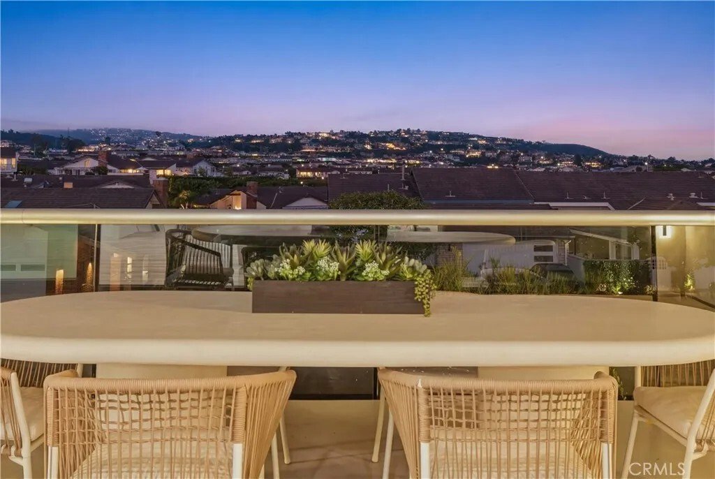 Condo in Newport Beach, California, United States 3 - 18085360