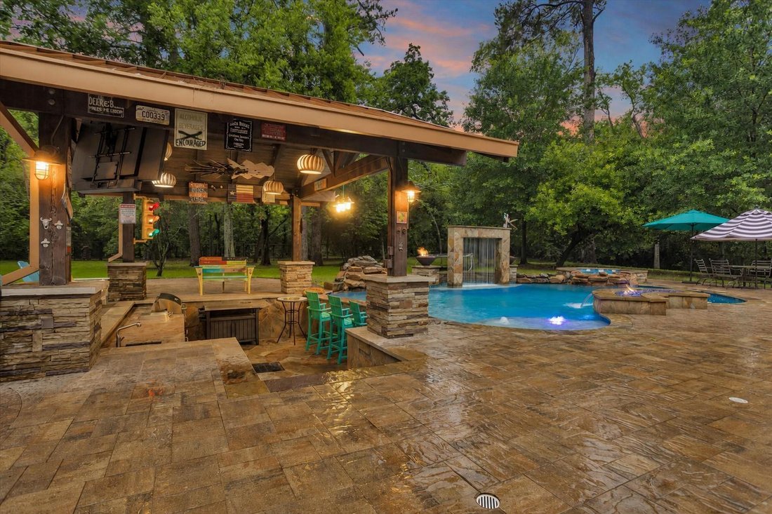 House in The Woodlands, Texas, United States 2 - 18085876