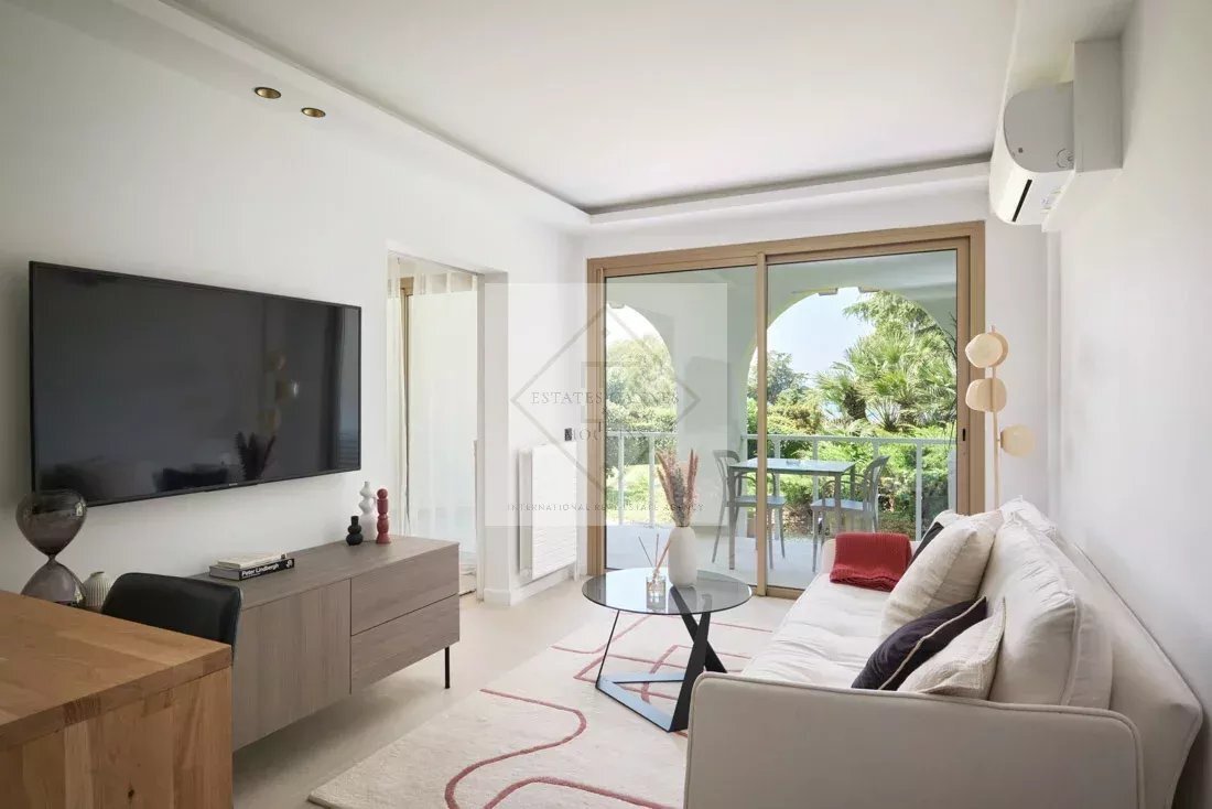 Apartment in La Californie, Cannes, France 1 - 18083000