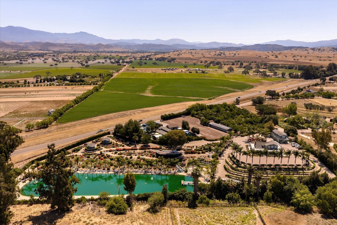 House in Santa Ynez, California, United States 1 - 18085982