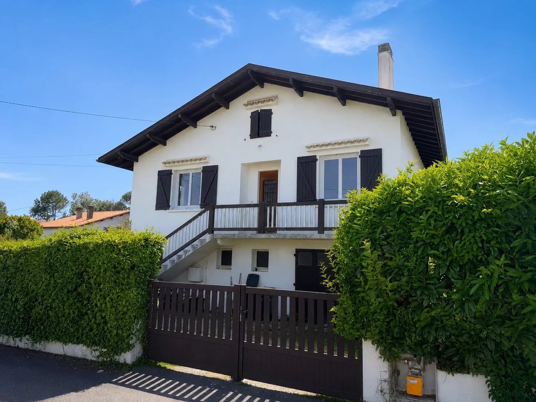 House in Bidart, Nouvelle-Aquitaine, France 1 - 18088680