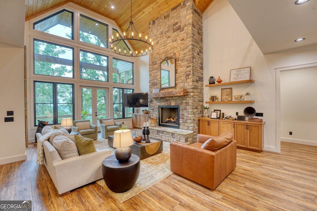 House in Blairsville, Georgia, United States 2 - 18089042