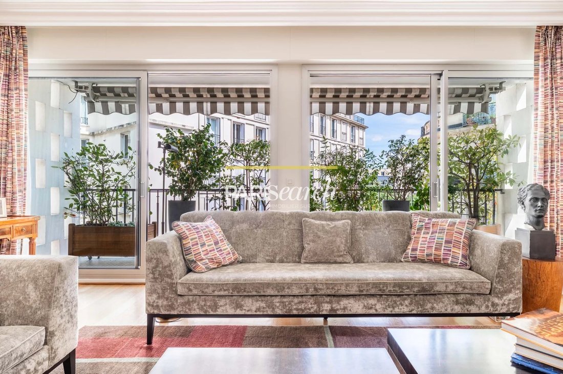 Apartment in Muette Nord, Paris 16e Arrondissement, Paris 1 - 18083163