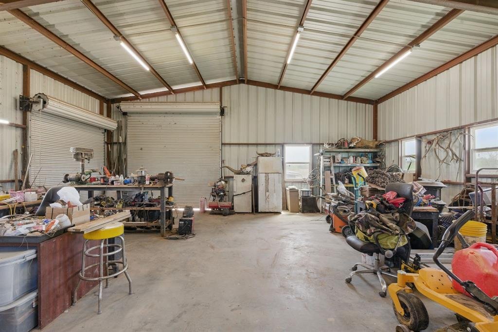 House in Comanche, Texas, United States 3 - 18087167
