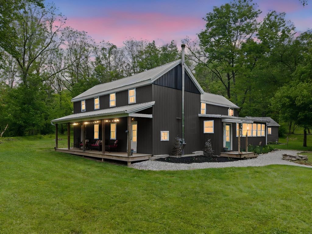 House in Augusta, Kentucky, United States 1 - 18088276