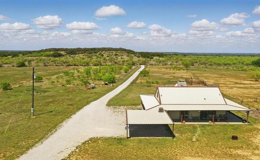 House in Comanche, Texas, United States 1