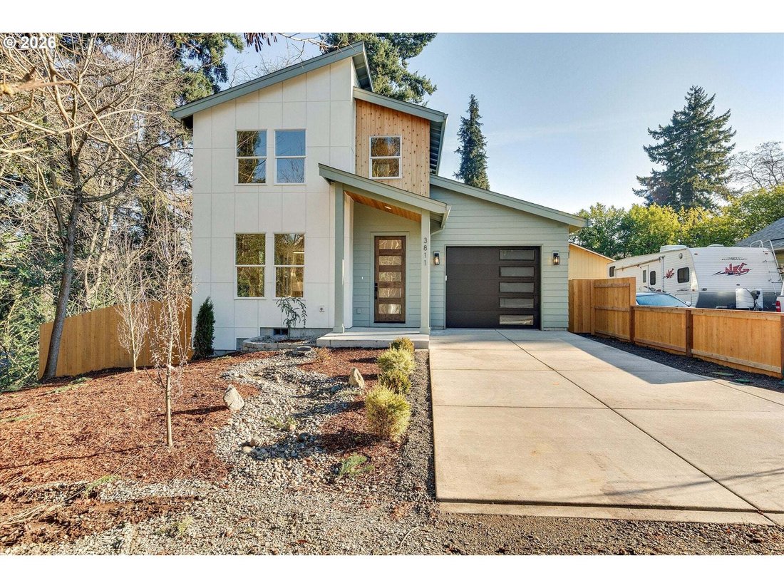 House in Vancouver, Washington, United States 1 - 18084039