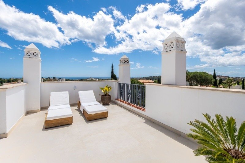 Apartment in Puerto Banus, Marbella, Spain 3 - 18086433