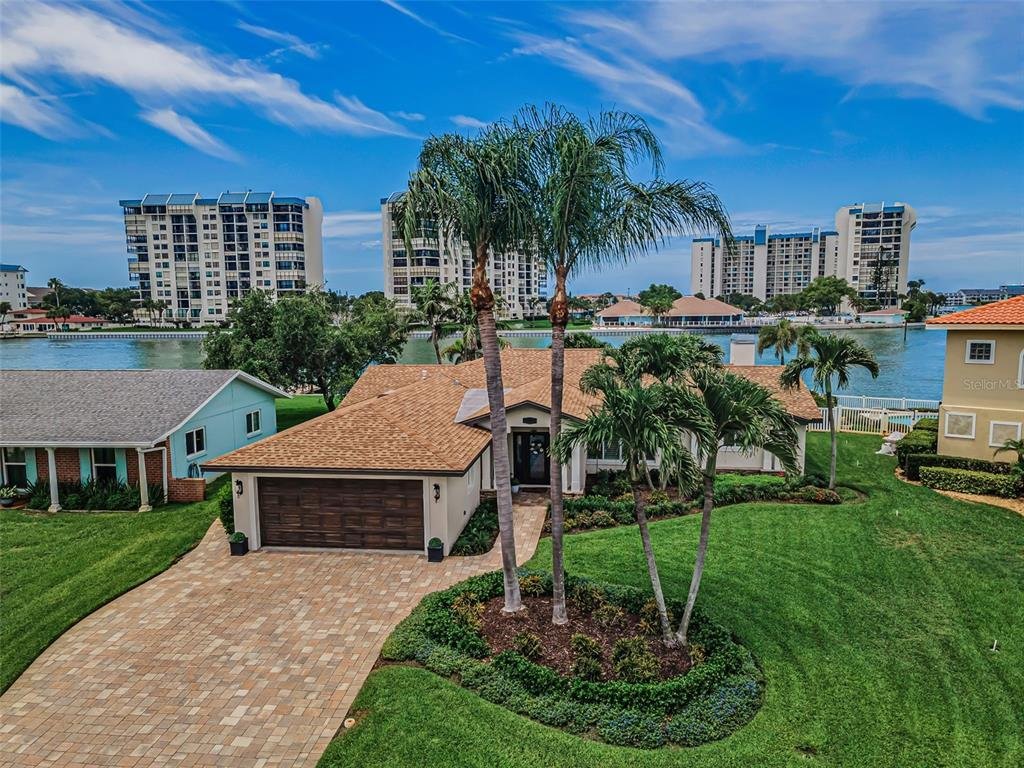 House in St. Petersburg, Florida, United States 1 - 18084267