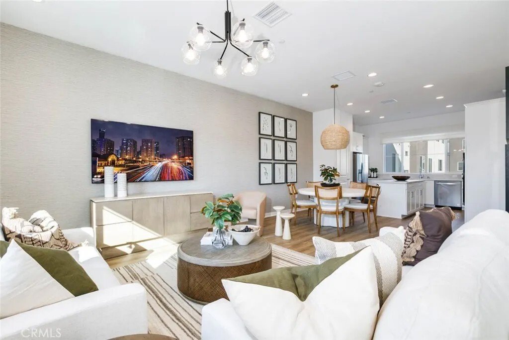 Condo in Irvine, California, United States 3 - 17696568