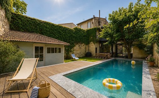Villa in Le Lac-Bacalan, Bordeaux, France 1