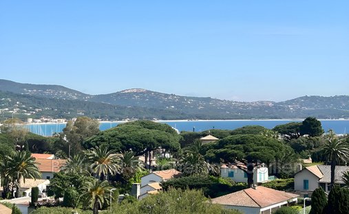 Apartment in Sud, Cavalaire-sur-Mer, France 1