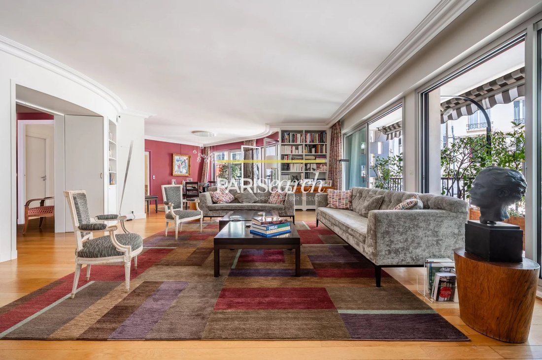 Apartment in Muette Nord, Paris 16e Arrondissement, Paris 4 - 18083163