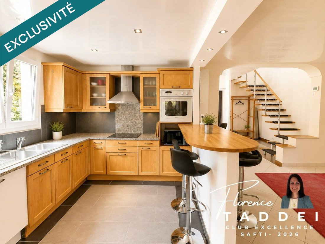 House in Gif-sur-Yvette, Ile-de-France, France 2 - 18083997
