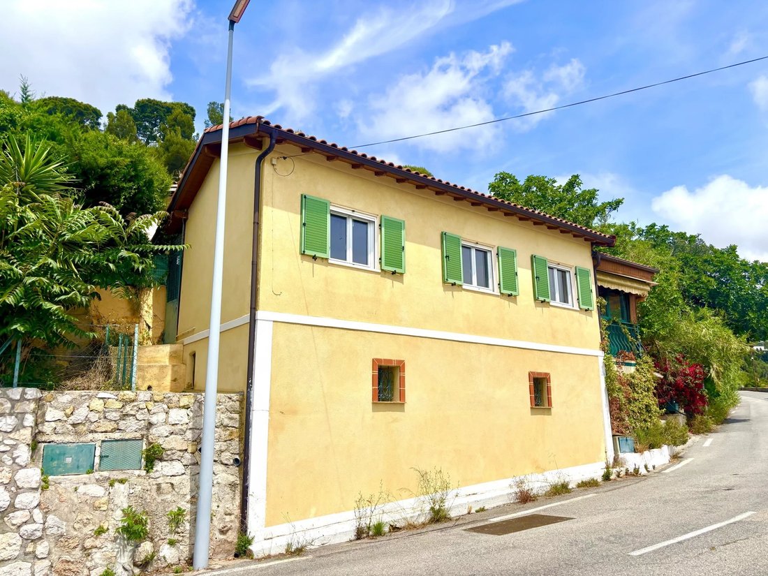 House in Èze, Provence-Alpes-Côte d'Azur, France 2 - 16487182