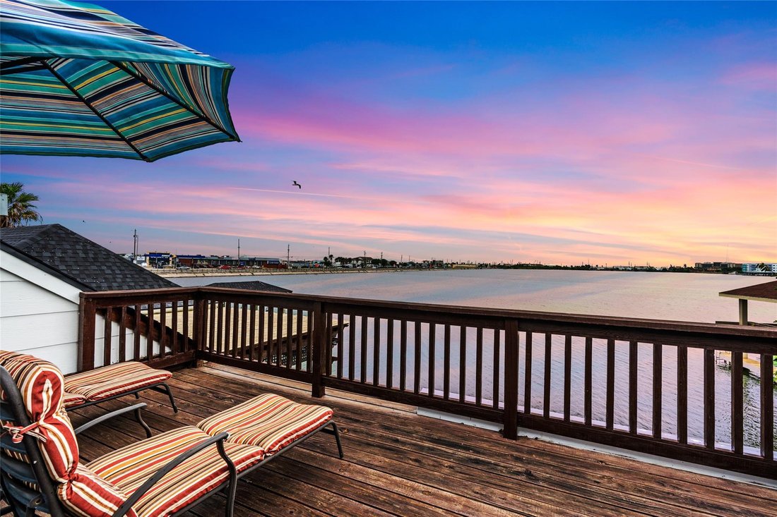 House in Galveston, Texas, United States 5 - 18089127