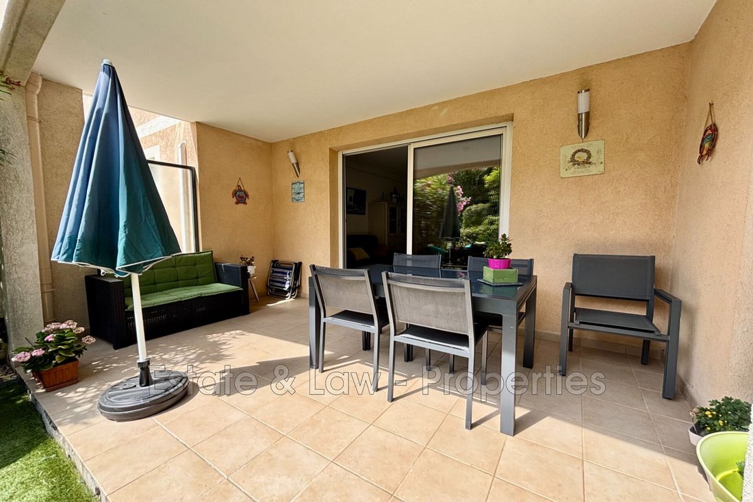 Apartment in Les Issambres, Roquebrune-sur-Argens, France 4 - 18083321