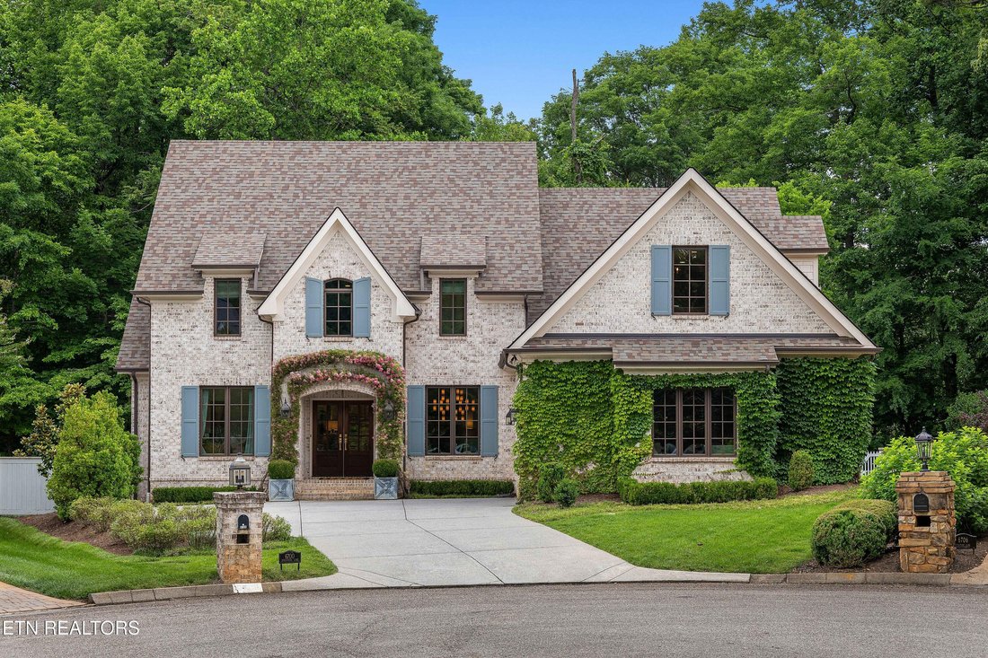 House in Knoxville, Tennessee, United States 1 - 18089235