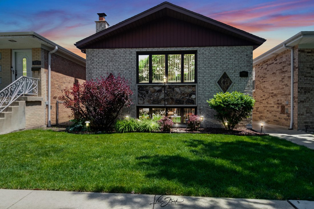 House in Chicago, Illinois, United States 1 - 18086285