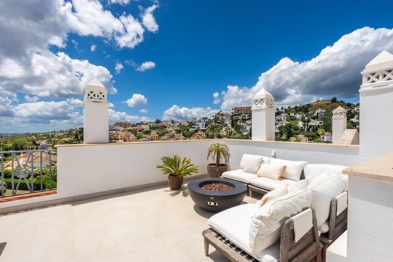 Apartment in Puerto Banus, Marbella, Spain 2 - 18086433