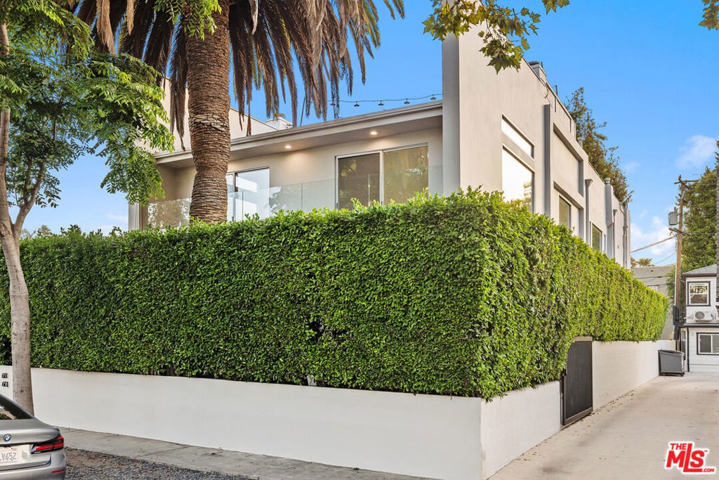 House in Los Angeles, California, United States 3 - 18081600